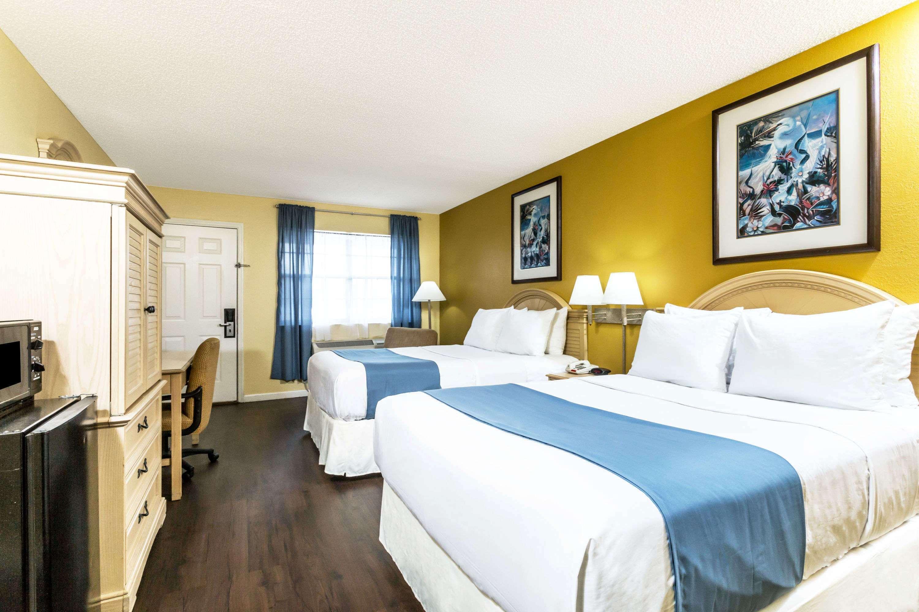 Days Inn By Wyndham Madison Esterno foto